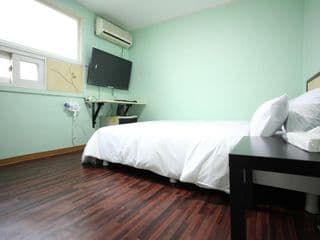 Gong Gam Hotel Sangbong photo 1