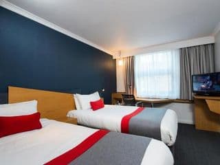 Holiday Inn Express Birmingham Oldbury, an IHG Hotel photo 2