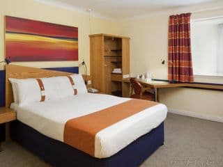Holiday Inn Express Birmingham Oldbury, an IHG Hotel photo 4