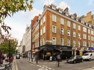 Urban Chic - Bond Street photo 1