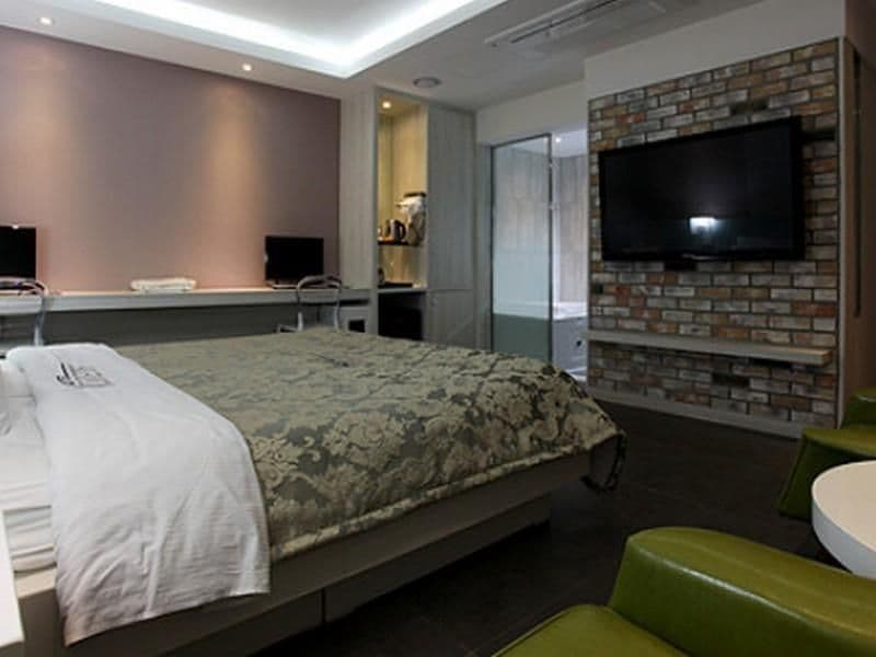 Hotel Cinema