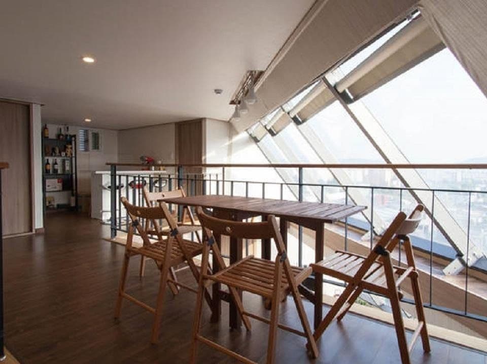 Cube Guesthouse