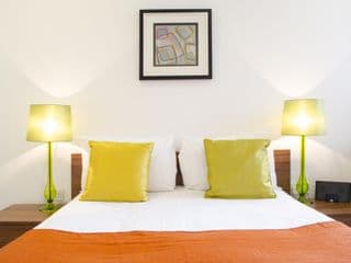 Old Street City Apartments photo 4