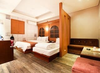 Highland Hotel photo 2
