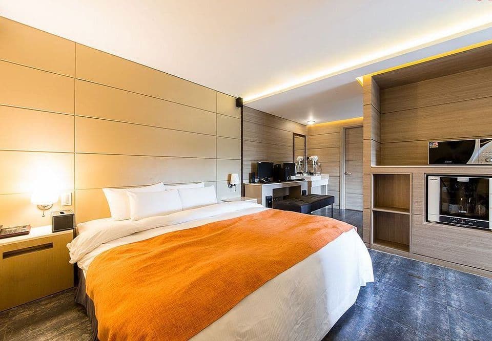 Tara Hotel