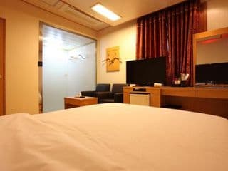 Prince Hotel photo 2