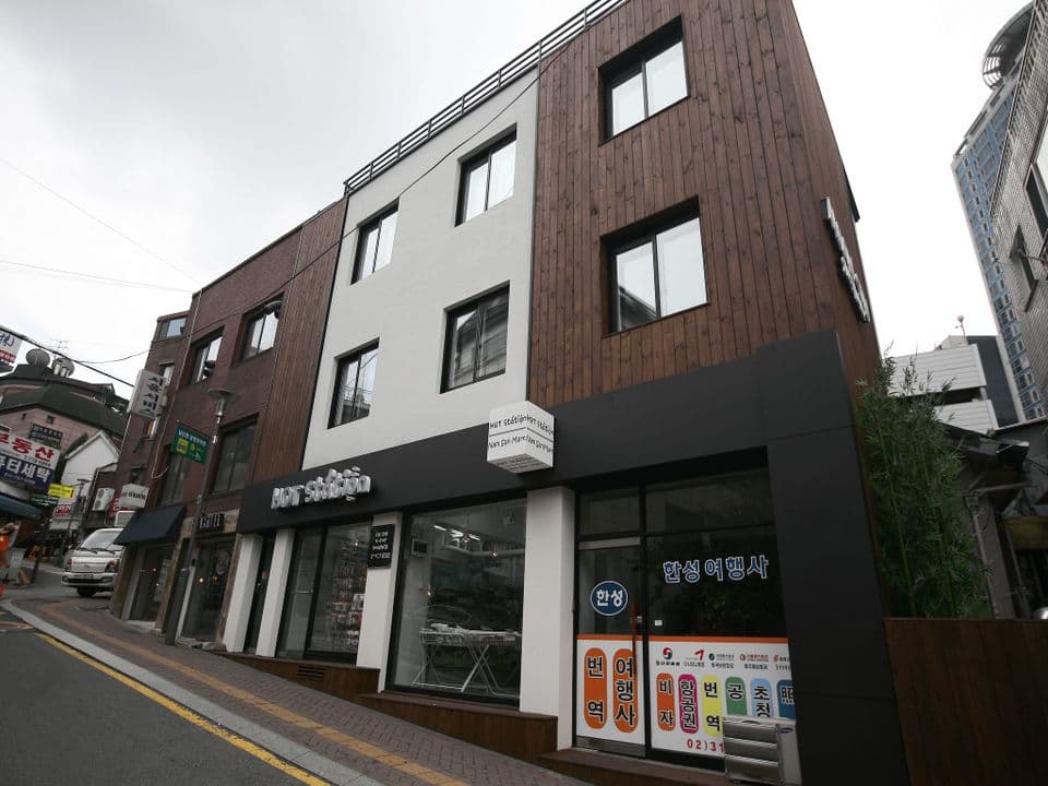 Moon Sun Guesthouse Myeongdong