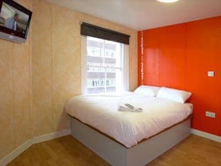 easyHotel London Luton photo 2