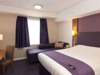 PREMIER INN LONDON WEMBLEY PARK photo 3