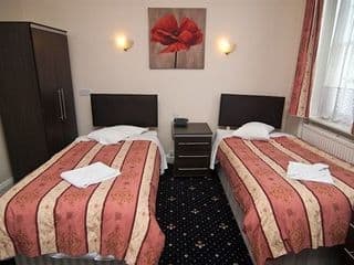 Astoria Hotel photo 2