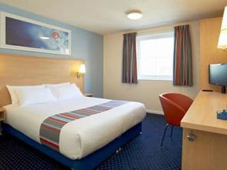 Travelodge Birmingham Central Broadway Plaza photo 3
