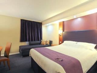 Premier Inn Gatwick Crawley Town (Goffs Park) photo 1