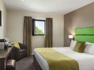 Ramada Birmingham Oldbury M5 J2 photo 2