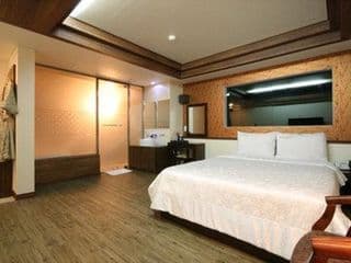 Hill House Myeongdong photo 3