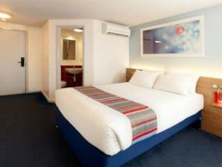Travelodge Birmingham Central Newhall Street photo 2