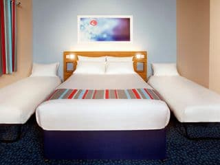 Travelodge Kingston upon Thames Central photo 1