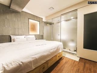 HOTEL 27 photo 4