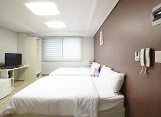 Yeongdeungpo VIP Hotel photo 1