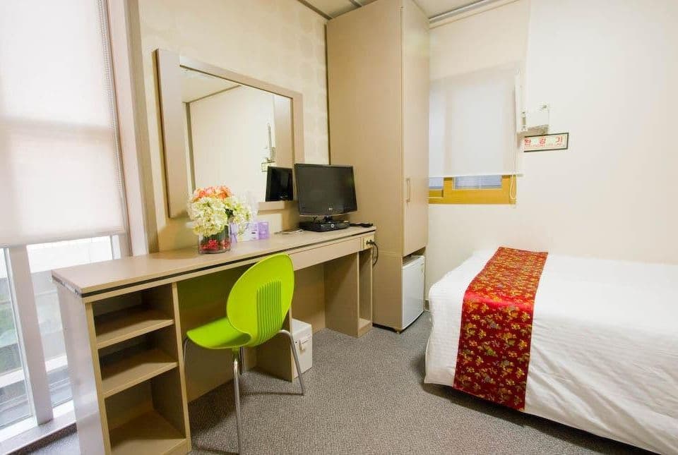 OYO Hostel Myeongdong 2