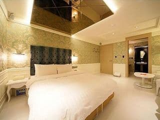 Hotel Lava Seocho photo 1