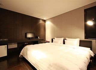 Shinchon Y Hotel photo 3