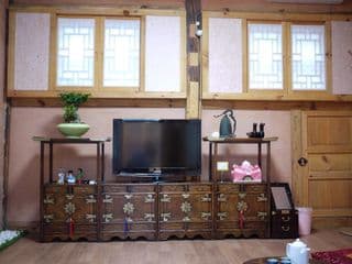 Haemil Hanok Guesthouse photo 3