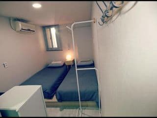 24 Guesthouse Sinchon photo 4