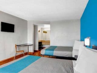 Motel 6-Atlanta, GA photo 1