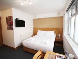 Flexistay Aparthotel Sutton photo 2